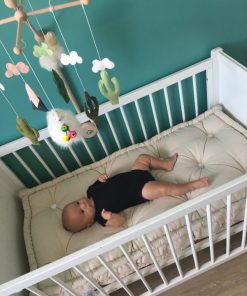 Matelas en laine pour lit bébé