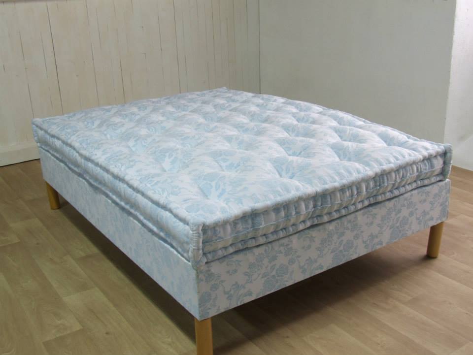 Matelas en laine souple pour un accueil moelleux